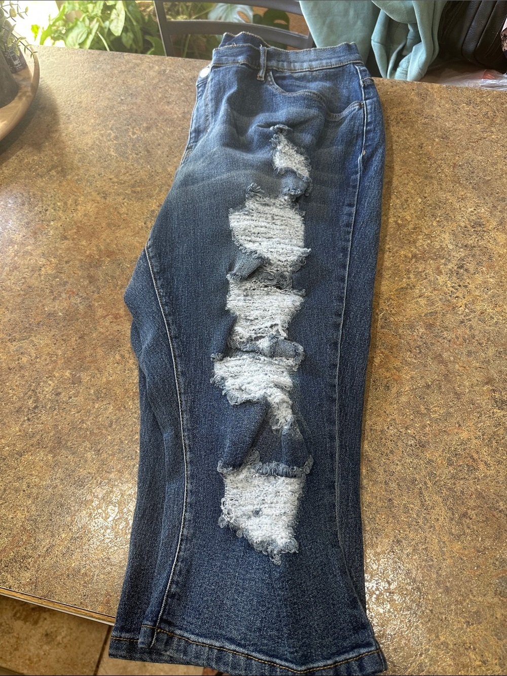VENUS Dark Blue Distressed Ankle Jeans